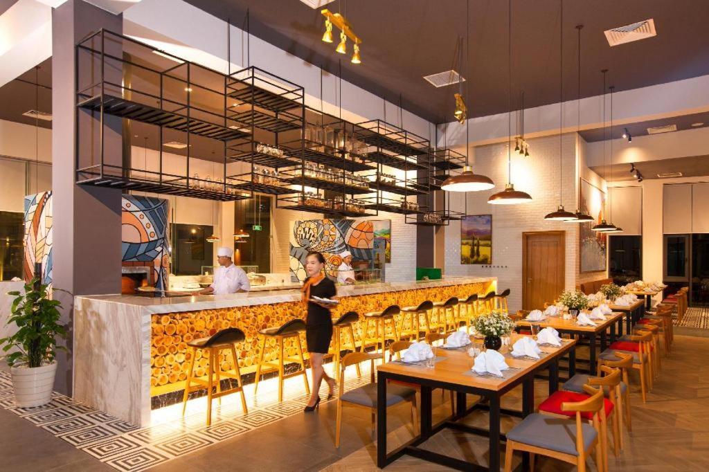 Vinoasis Phu Quoc Hotel Bien Hoa Exterior photo
